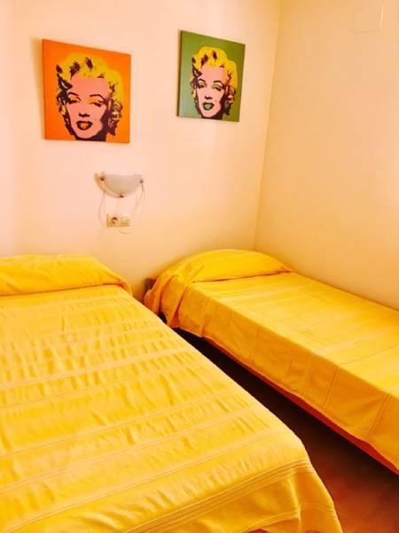 Apartamentos Deluxe Pompeya 2 Peñíscola Exteriör bild
